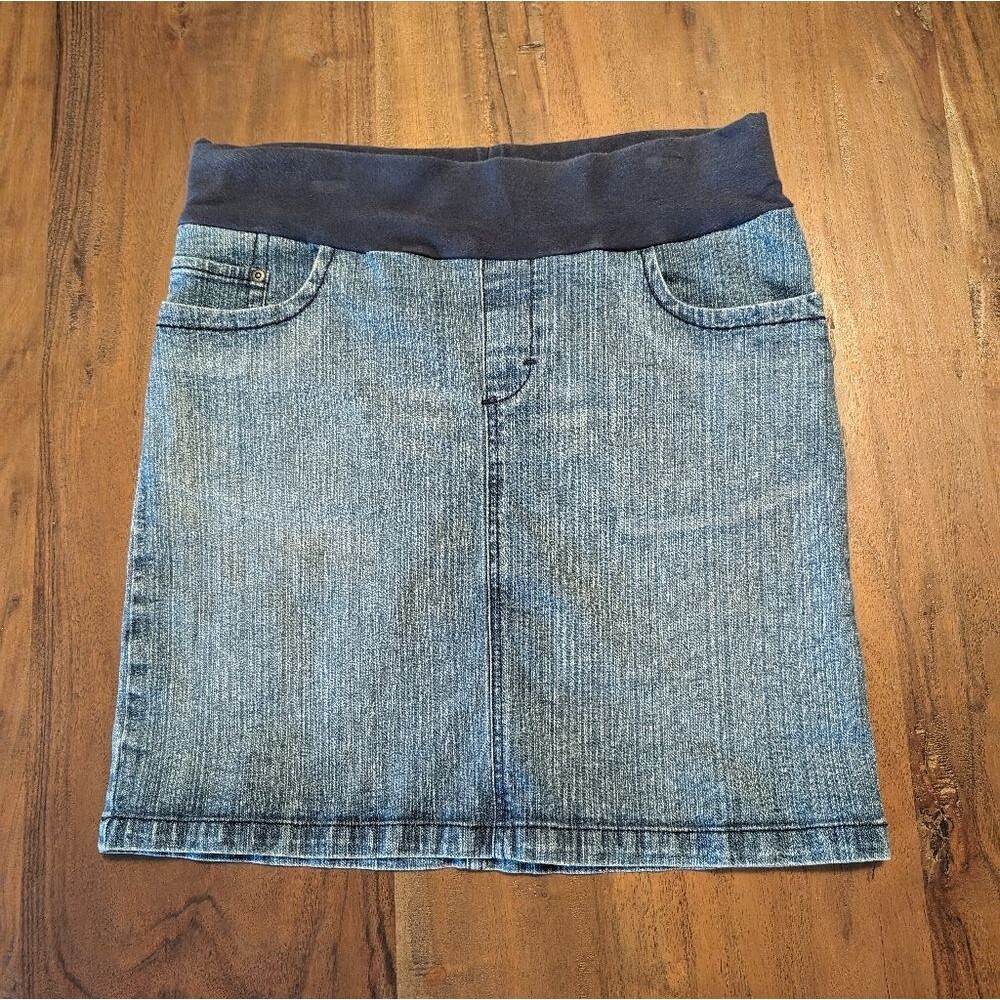 Motherhood Maternity Denim Skirt size Small